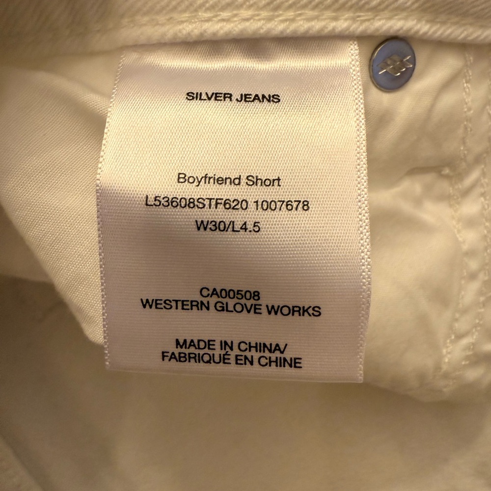 Silver Jeans Women's white Jean Shorts - Picture 4 of 4